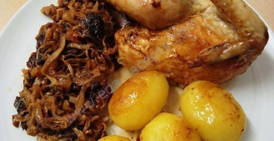 Фаршированный цыпленок в духовке