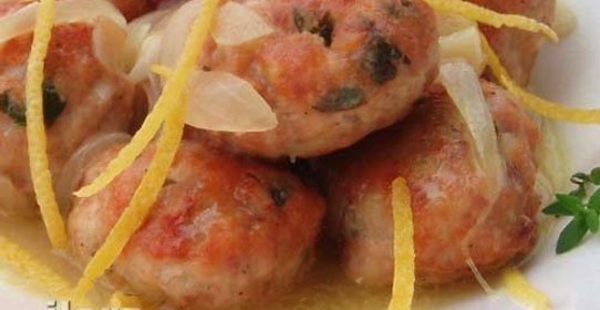 Куриные котлеты в лимонном соусе