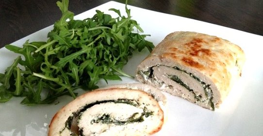 Куриный рулет со шпинатом