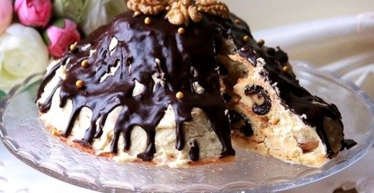 Торт Везувий