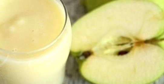 Яблочное пюре со сливками