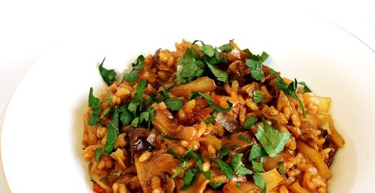 Грибная солянка с рисом и капустой