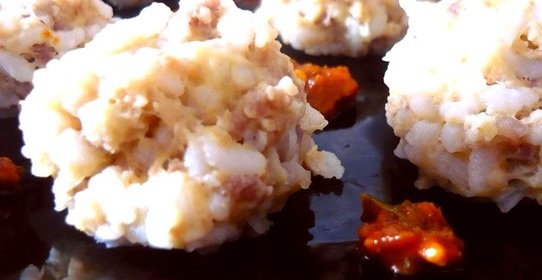 Тефтели с рисом на пару