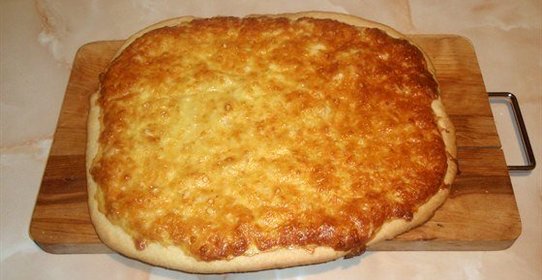 Сырная лепешка