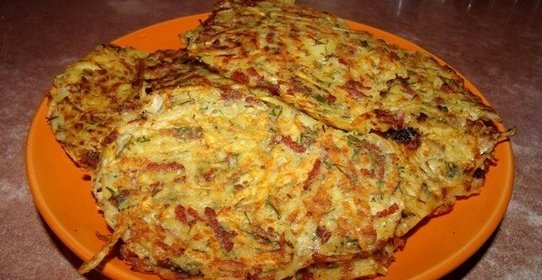 Драники с колбасой