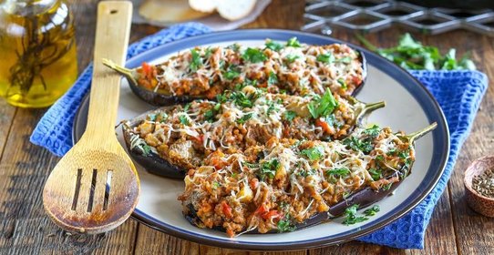 Баклажаны, фаршированные бараниной