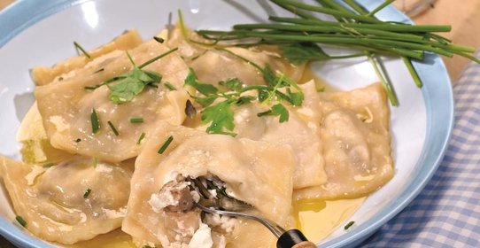 Равиоли с грибами и сыром