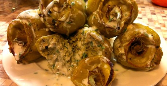 Перец, фаршированный индейкой (Бибяр-долмасы)