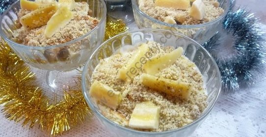 Банановая шарлотка