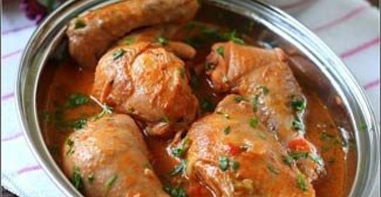 Цыпленок в томатно-кокосовом соусе