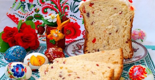 Кулич с вяленой клюквой в хлебопечке