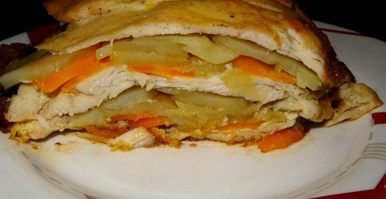 Куриная грудка запеченная с овощами