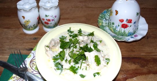 Куриное филе под соусом