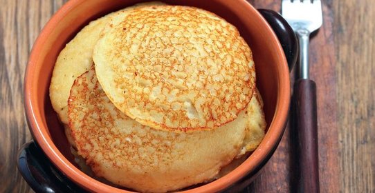 Драники с моченой брусникой