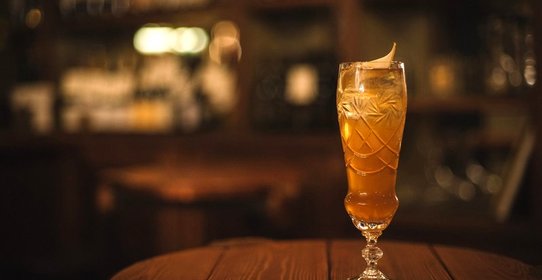 Коктейль «Шальной верблюд» («El camello …loco»)