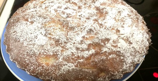 Яблочно-грушевая шарлотка