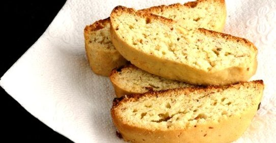 Анисовые бискотти с лимонной цедрой