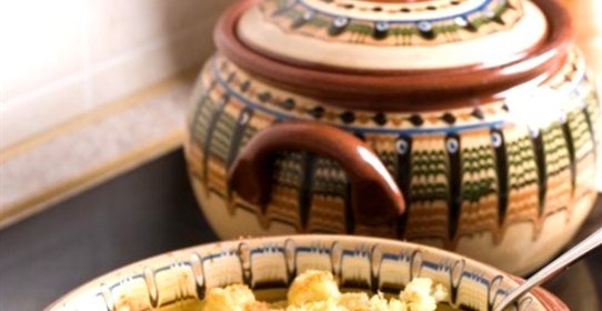 Цветная капуста и брокколи, запеченные под сливочным соусом