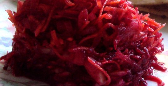 Сочный салат к мясу и рыбе