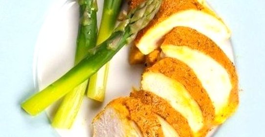 Куриное филе в йогурте и карри