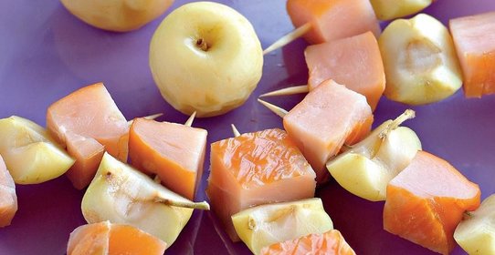 Копченая курица с мочеными яблоками