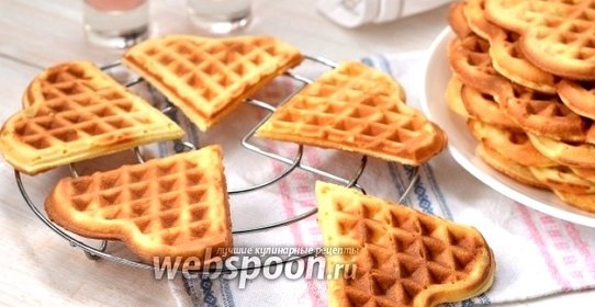 Бисквитные вафли на сметане
