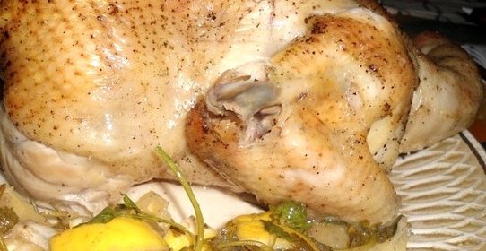 Курица в рукаве в духовке