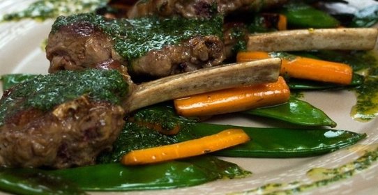 Баранина с мятным соусом
