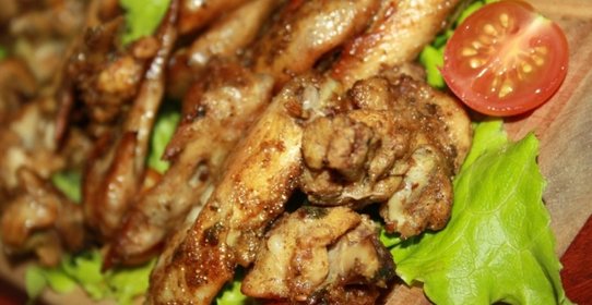 Куриные крылышки в индийском стиле (по мотивам курицы тикка)