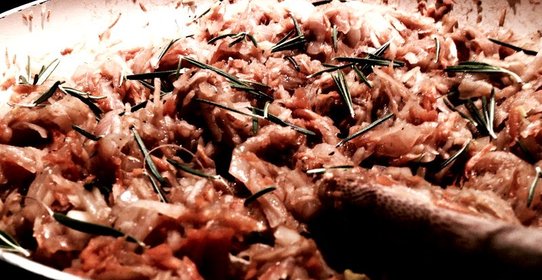 Овощное рагу с розмарином и имбирной настойкой