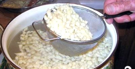 Венгерские клецки нокедли