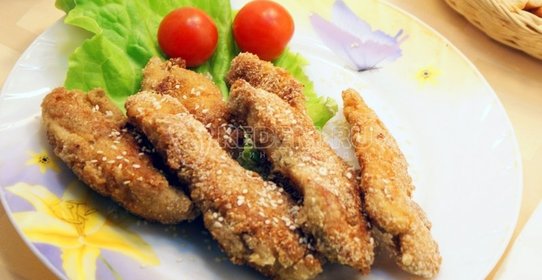 Куриные грудки в панировке