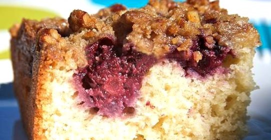 Ежевичный пирог с орехами