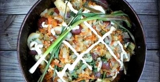 Картофель запеченный со сливами