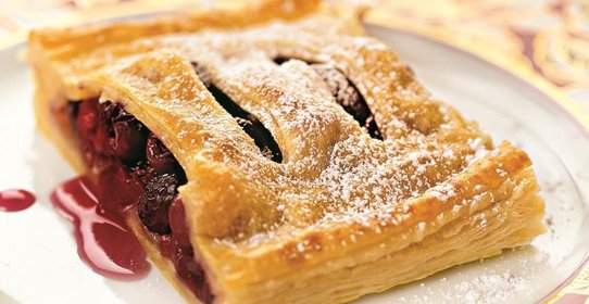 Вишневый штрудель