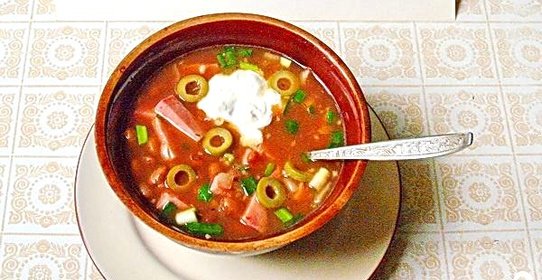 Деревенская похлебка из фасоли с ветчиной