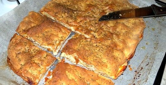 Слоеный пирог с курицей