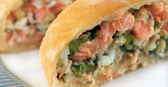 Скандинавский рыбный пирог с копченой горбушей