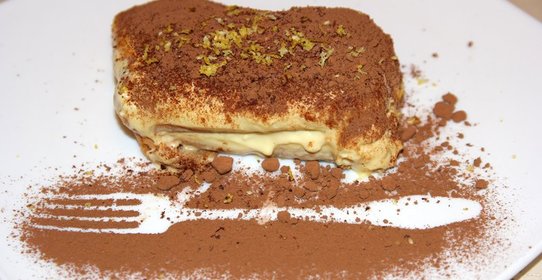 Тирамису с лимонной цедрой