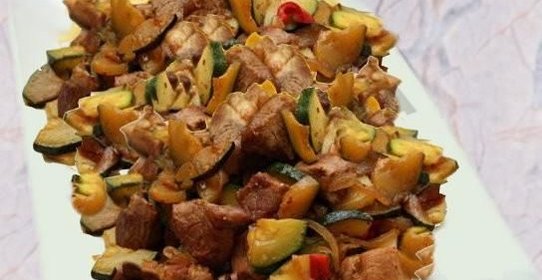 Свинина с кабачками