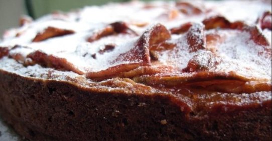 Морковно-яблочный пирог