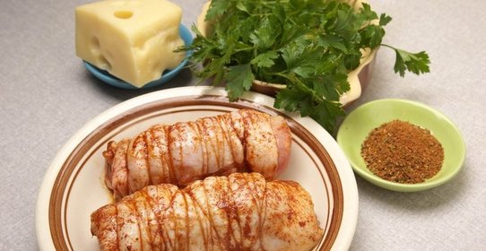 Рулет из куриных окорочков