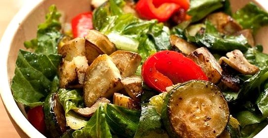 Салат из кабачков с кедровыми орешками