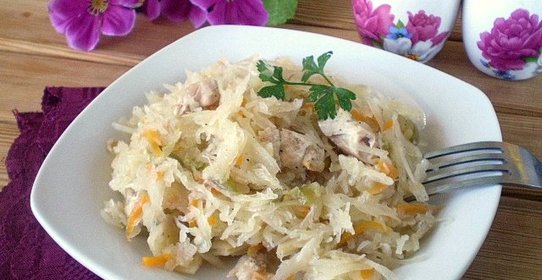 Солянка с мясом и капустой