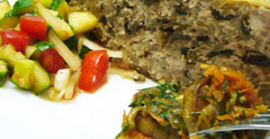 Курица, фаршированная рисом и грибами