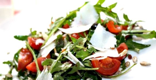 Салат к лазанье