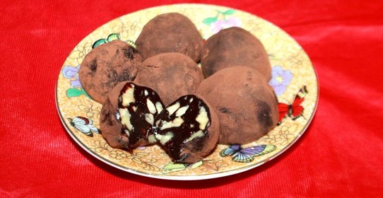 Шоколадные конфеты из сгущенного молока