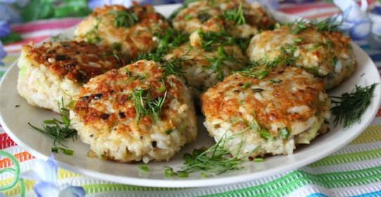 Биточки из трески с рисом