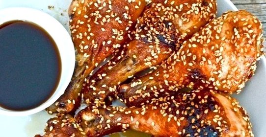 Запеченная курица с имбирем и кунжутом