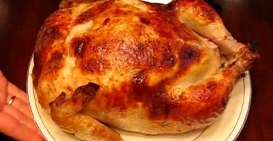 Курица, фаршированная блинами